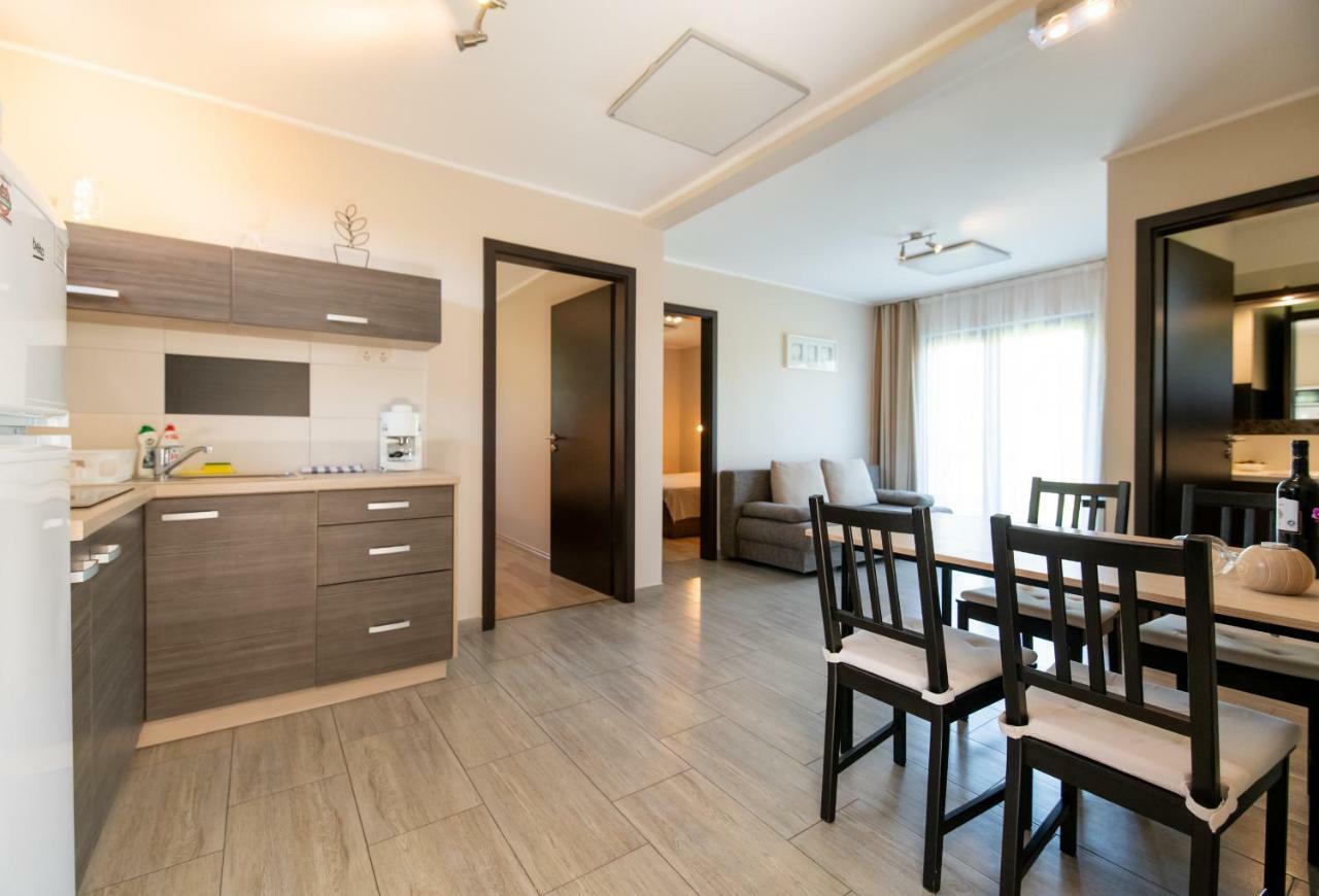 Dunazug Apartmanház Dömös Esterno foto